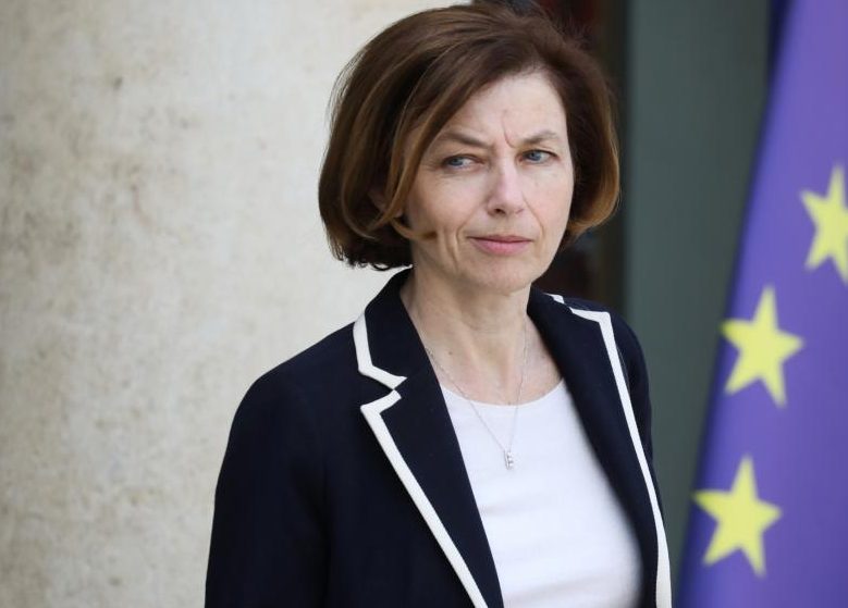 وزيرة الدفاع الفرنسية تلتقي غانتس بعد فضيحة 